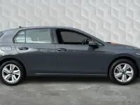 Usado VW Golf VII Life 150 HP (110 kW) 2021 Cinzento Citadino