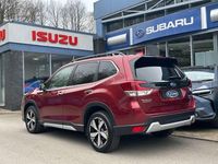 Used Subaru Forester Premium 150 HP (110 kW) 2021 Red SUV