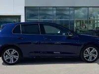 Used VW Golf VIII R-line 130 HP (95 kW) 2023 Atlantic blue metallic