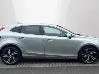Used Volvo V40 R-Design 121 HP (88 kW) 2018 Hatchback