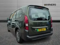 Used Peugeot e-Rifter Allure 98 kW (134 HP) 2025 Green MPV