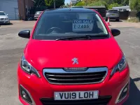 Used Peugeot 108 Allure 72 HP (52 kW) 2019 Red Hatchback