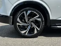 Used Nissan Qashqai Tekna+ 158 HP (116 kW) 2025 Prl wht+blk rf SUV