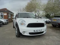 Begagnad Mini ONE 2012 Vit Halvkombi