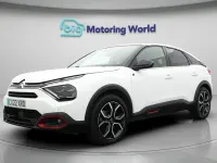 Używany Citroën e-C4 Shine 100 kW (136 KM) 2022 Biały Hatchback