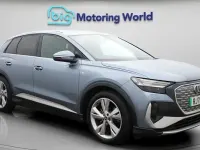 Second-hand Audi Q4 e-tron S-Line 125 kW (170 CP) 2022 Albastru SUV