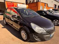Second-hand Vauxhall Corsa S 85 CP (62 kW) 2013 Negru Hatchback