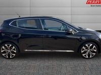 Used Renault Clio V SE 140 HP (102 kW) 2022 Hatchback