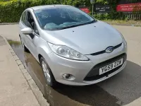 Gebraucht Ford Fiesta Zetec 82 PS (60 kW) 2009