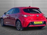 Used Toyota Corolla Design 122 HP (89 kW) 2019 Scarlet flare Hatchback