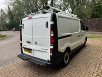 Used Vauxhall Vivaro S 95 HP (69 kW) 2017 White MPV