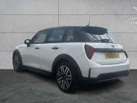 Used Mini Cooper S Hatch 201 HP (147 kW) 2025 White Hatchback
