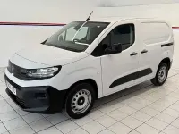 Used Vauxhall Combo S 100 HP (73 kW) 2025 White MPV