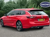 Used Vauxhall Insignia SRi 170 HP (125 kW) 2017 Red Estate