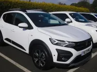 Gebraucht Dacia Sandero Prestige 90 PS (66 kW) 2021 Weiß Kleinwagen