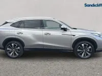 Used MG HS Trophy 170 HP (125 kW) 2024 Metallic  cosmic silver SUV