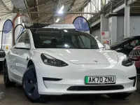 Used Tesla Model 3 Standard Range 177 kW (241 HP) 2021 White Sedan