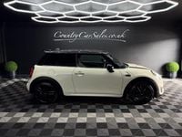 Used Mini Cooper Hatch 136 HP (100 kW) 2018 White Hatchback