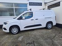 Used Vauxhall Combo Sportive 100 HP (73 kW) 2021 White Van