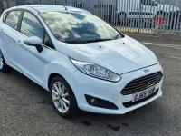 Used Ford Fiesta Titanium 98 HP (72 kW) 2015 White Hatchback