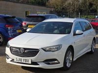 Used Vauxhall Insignia SRi 136 HP (100 kW) 2018 White Estate