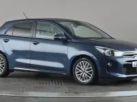 Begagnad Kia Rio 99 HK (72 kW) 2017 Blå Halvkombi