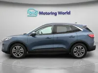 Używany Ford Kuga Titanium 120 KM (88 kW) 2021 Niebieski SUV
