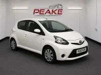 Used Toyota Aygo 68 HP (50 kW) 2013 White Hatchback