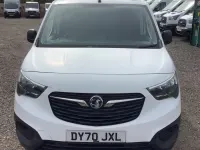 Used Vauxhall Combo Sportive 100 HP (73 kW) 2020 White MPV