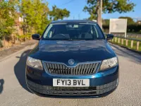 Used Skoda Rapid SE 2013 Blue Hatchback