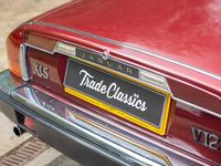 Used Jaguar XJS 284 HP (208 kW) 1991 Red Cabriolet