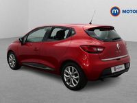 Used Renault Clio IV Dynamique 75 HP (55 kW) 2017 Red Hatchback