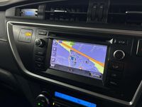 Used Toyota Auris Hybrid 136 HP (100 kW) 2013 Silver Hatchback