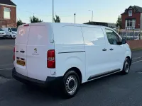 Used Peugeot Expert 100 HP (73 kW) 2020 White Van