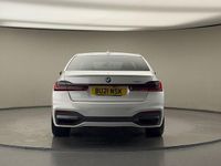 Used BMW 730 M Sport 265 HP (194 kW) 2019 Mineral white Sedan