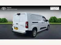 Used Toyota Proace 50 kW (68 HP) 2025 White MPV