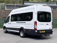 Usado Ford Transit 155 CV (114 kW) 2015 Blanco Berlina