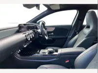 Usado Mercedes A250 AMG Line Premium Plus 224 HP (164 kW) 2019 Azul Citadino