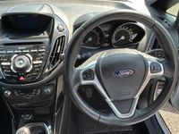 Usado Ford B-MAX Titanium 100 HP (73 kW) 2014 Prateado Monovolume