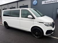 Used VW Shuttle SE 150 HP (110 kW) 2021 White MPV