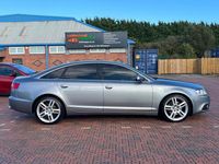 Usado Audi A6 Basis 170 HP (125 kW) 2010 Cinzento Sedan