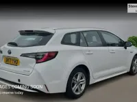 Używany Toyota Corolla 122 KM (89 kW) 2021 Biały Kombi