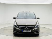 Begagnad Mercedes B180 122 HK (89 kW) 2012 Grå Minibuss