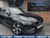 Used Volvo V60 CC Plus 190 HP (139 kW) 2019 Black Estate