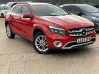 Used Mercedes GLA200 SE 136 HP (100 kW) 2017 Red SUV