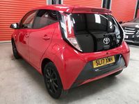 Used Toyota Aygo x-style 69 HP (50 kW) 2017 Red Hatchback
