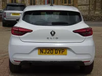 Used Renault Clio Play 100 HP (73 kW) 2019 White Hatchback