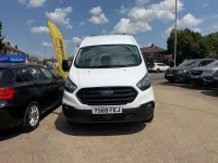 Used Ford Transit Custom 105 HP (77 kW) 2020 White Van