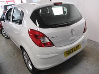 Used Vauxhall Corsa Active 100 HP (73 kW) 2012 White Hatchback