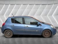 Used Renault Clio II Expression 2009 Blue Hatchback